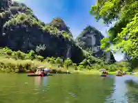 ninh binh trang an boat